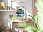 Load image into Gallery viewer, Holdfoto | Brazil fodboldplakat 2024-2025 med hele landsholdet i blå trøjer – perfekt vægkunst til fans af brasiliansk fodbold og samba-stil.
