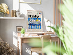 Load image into Gallery viewer, Holdfoto | Italy fodboldplakat 2024-2025 med italienske spillere i hvide og blå trøjer – elegant design til fans af Italien.
