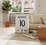 Load image into Gallery viewer, Fodbold plakat | Fodbold plakater | Luka Modric Fodbold plakat | Perfekt til Den Ægte Fodbold Fan | Plakaty.dk
